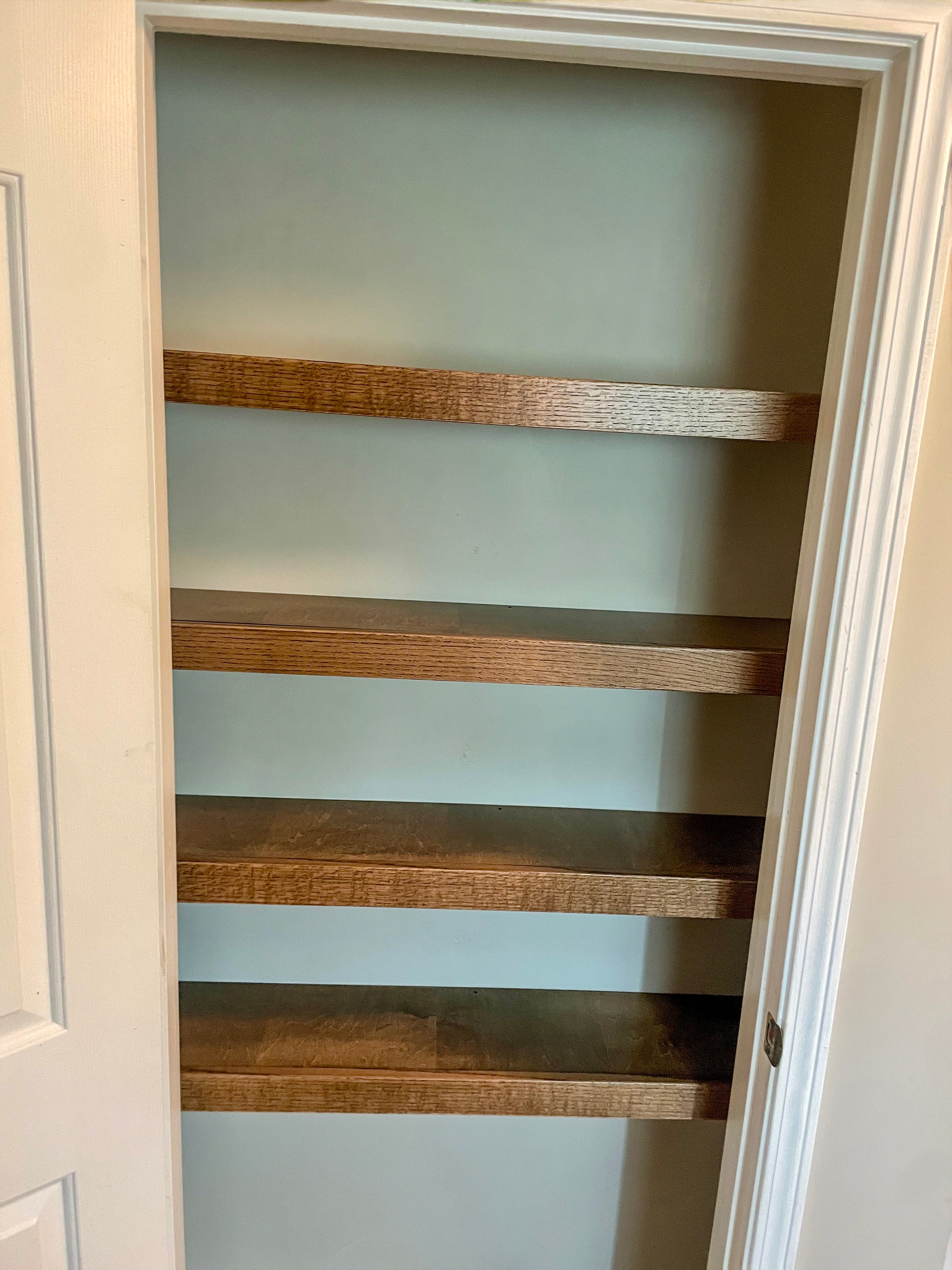 Custom Pantry shelving in Murfreesboro