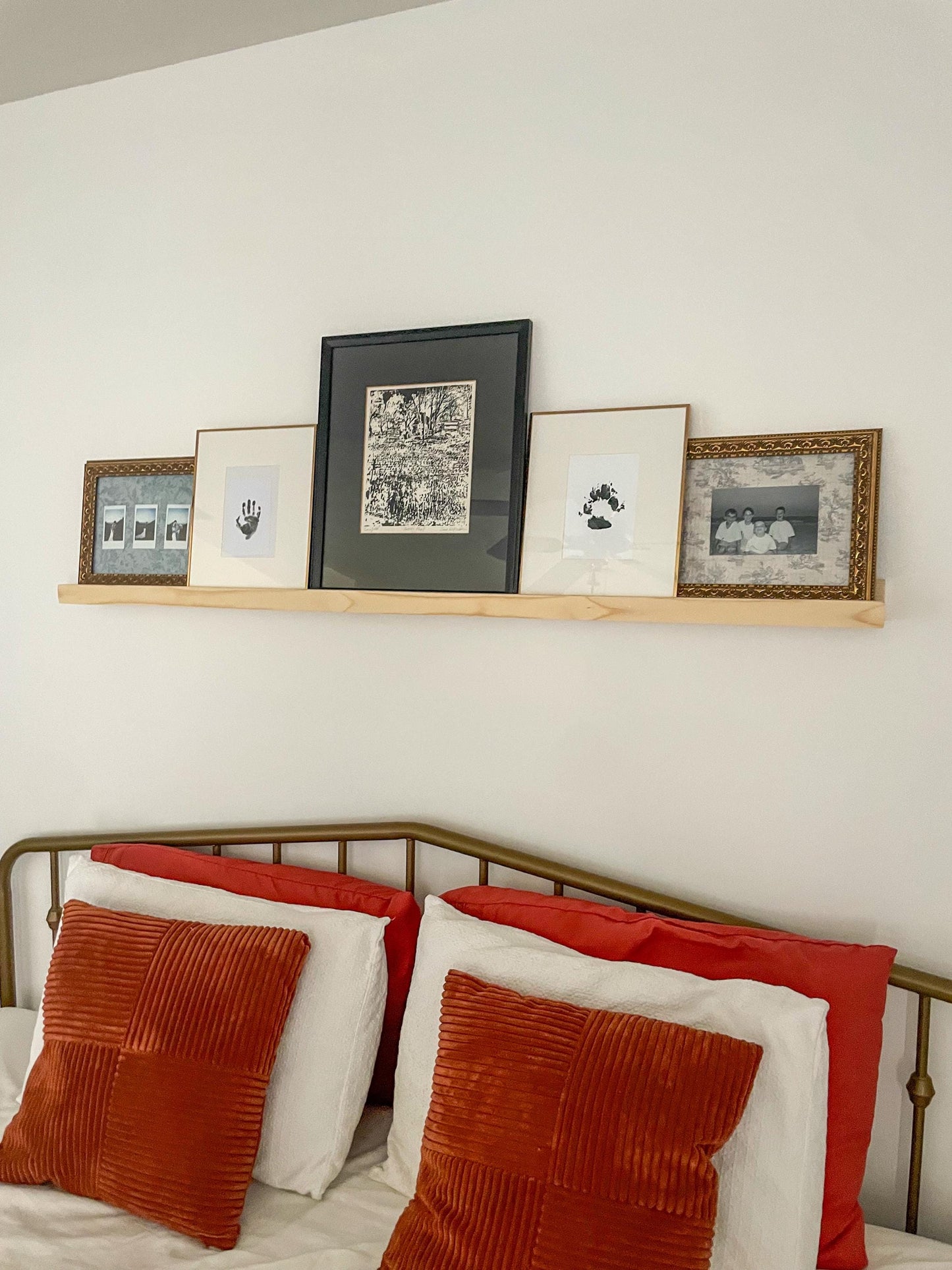 Floating Picture Ledge Shelf