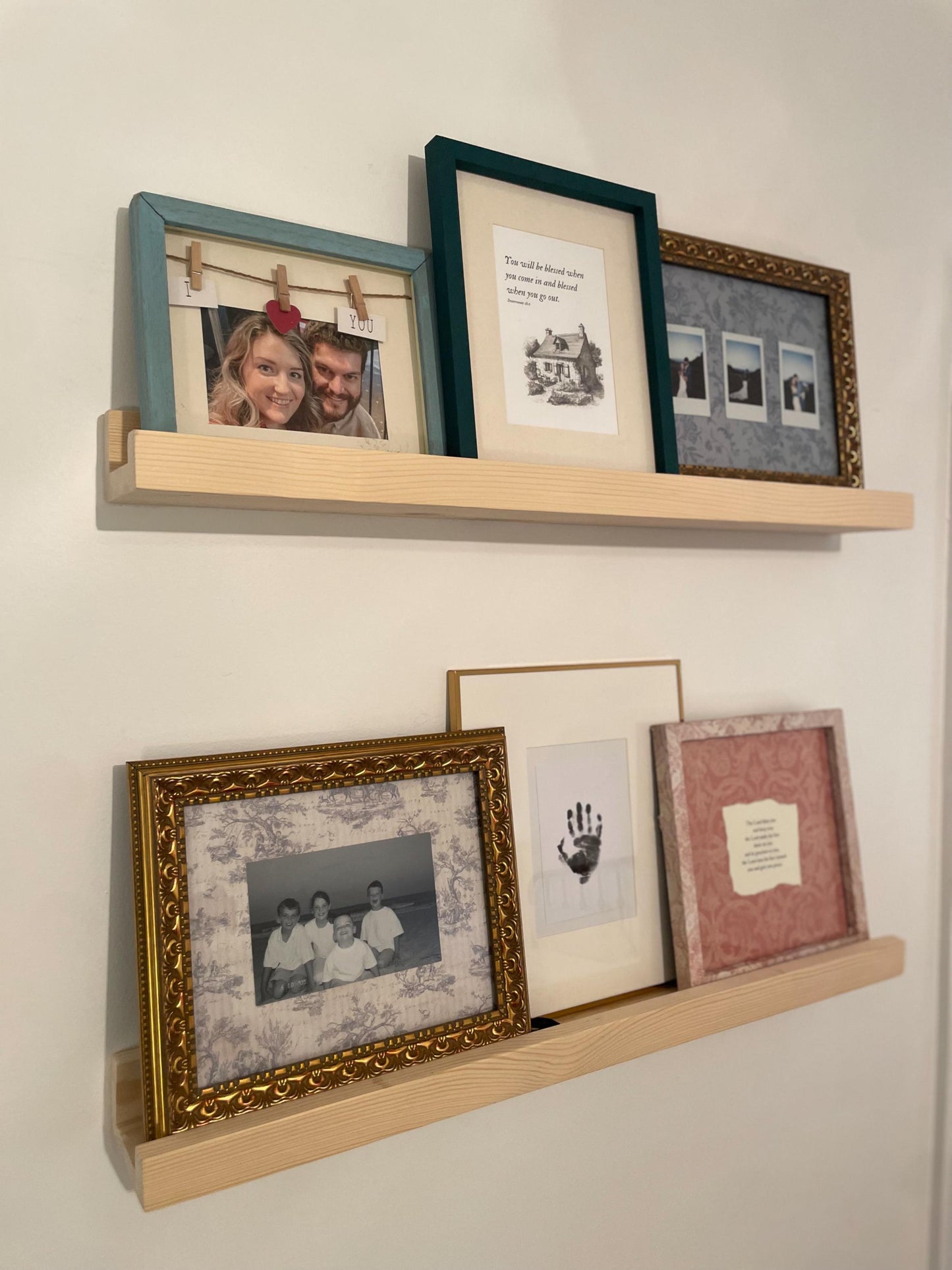 Floating Picture Ledge Shelf