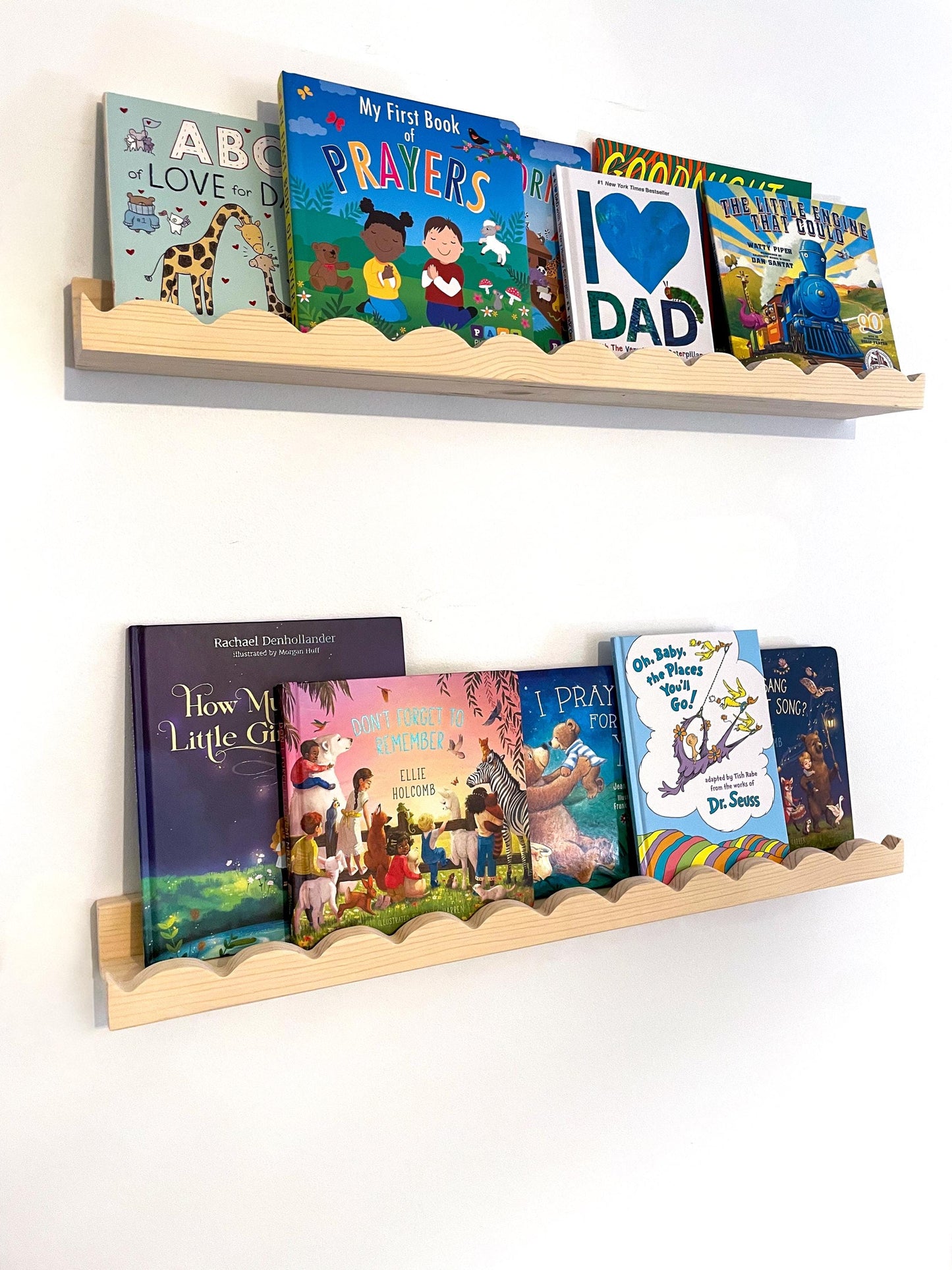 Scalloped Nursery Book Shelf